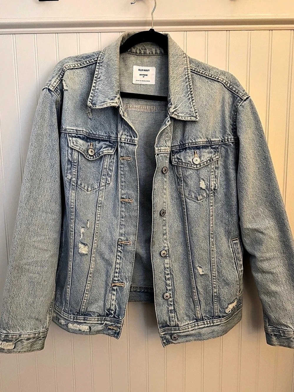 Old Navy Boyfriend Distressed Light-Wash Jean Jacket Medium